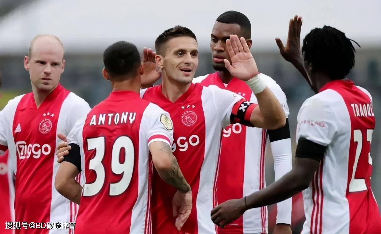 石洵瑶则很 石洵瑶则很