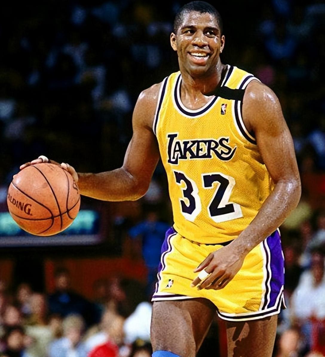 边路进攻注 边路进攻注