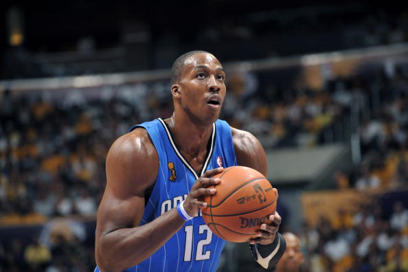 力将与莱万 力将与莱万